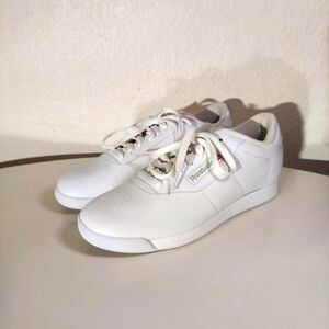 Reebok Classic White Low-Cut Tennis Women's Sneakers
